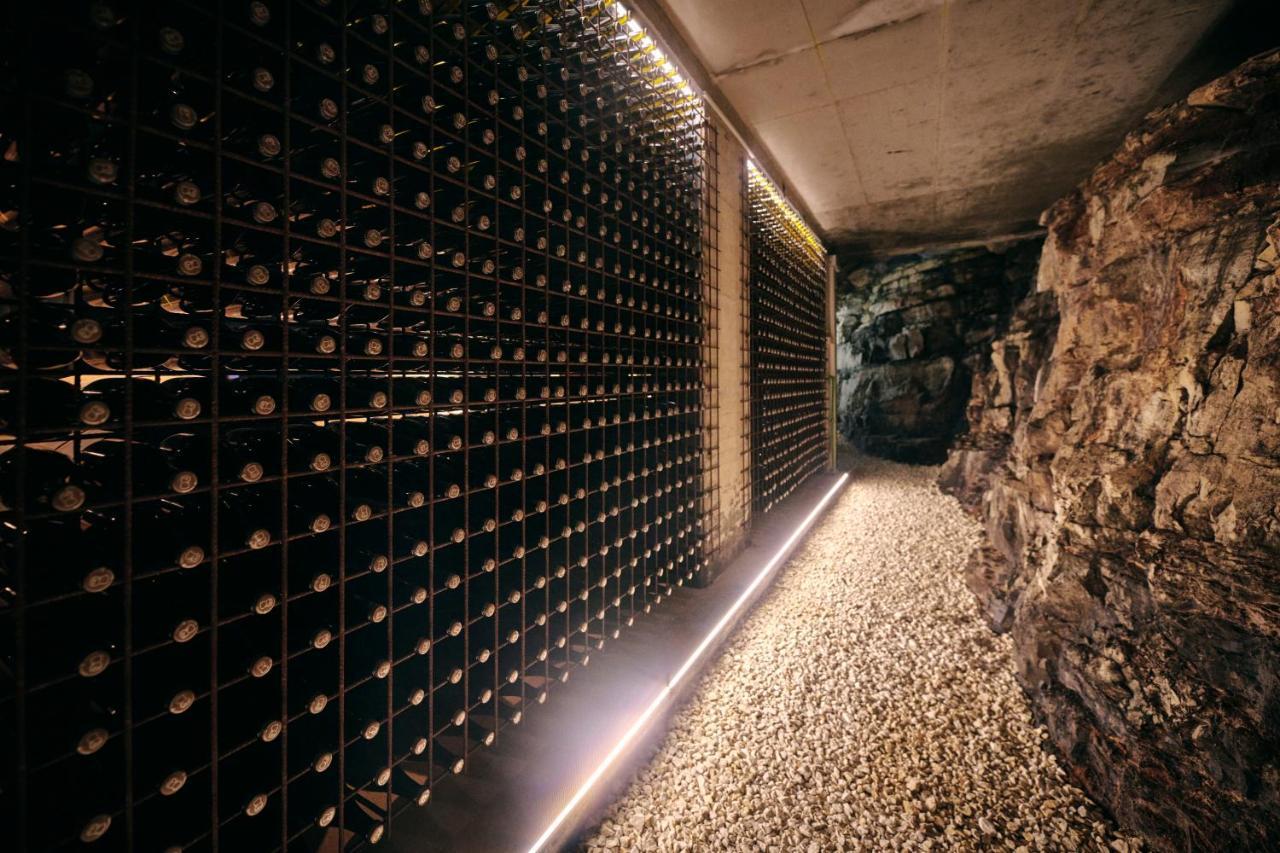 Winery Cuj Bed & Breakfast Vilanija Екстер'єр фото
